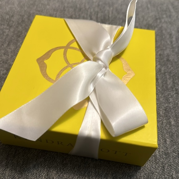 Kirsten Silver Drop Earring In Ivory Pearl - Picture 5 of 5